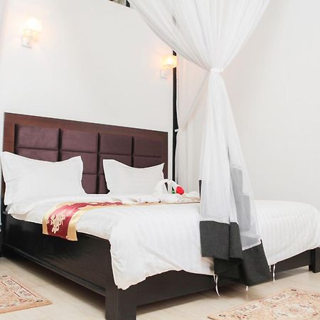 Hotel Kangaroo Bujumbura Esterno foto