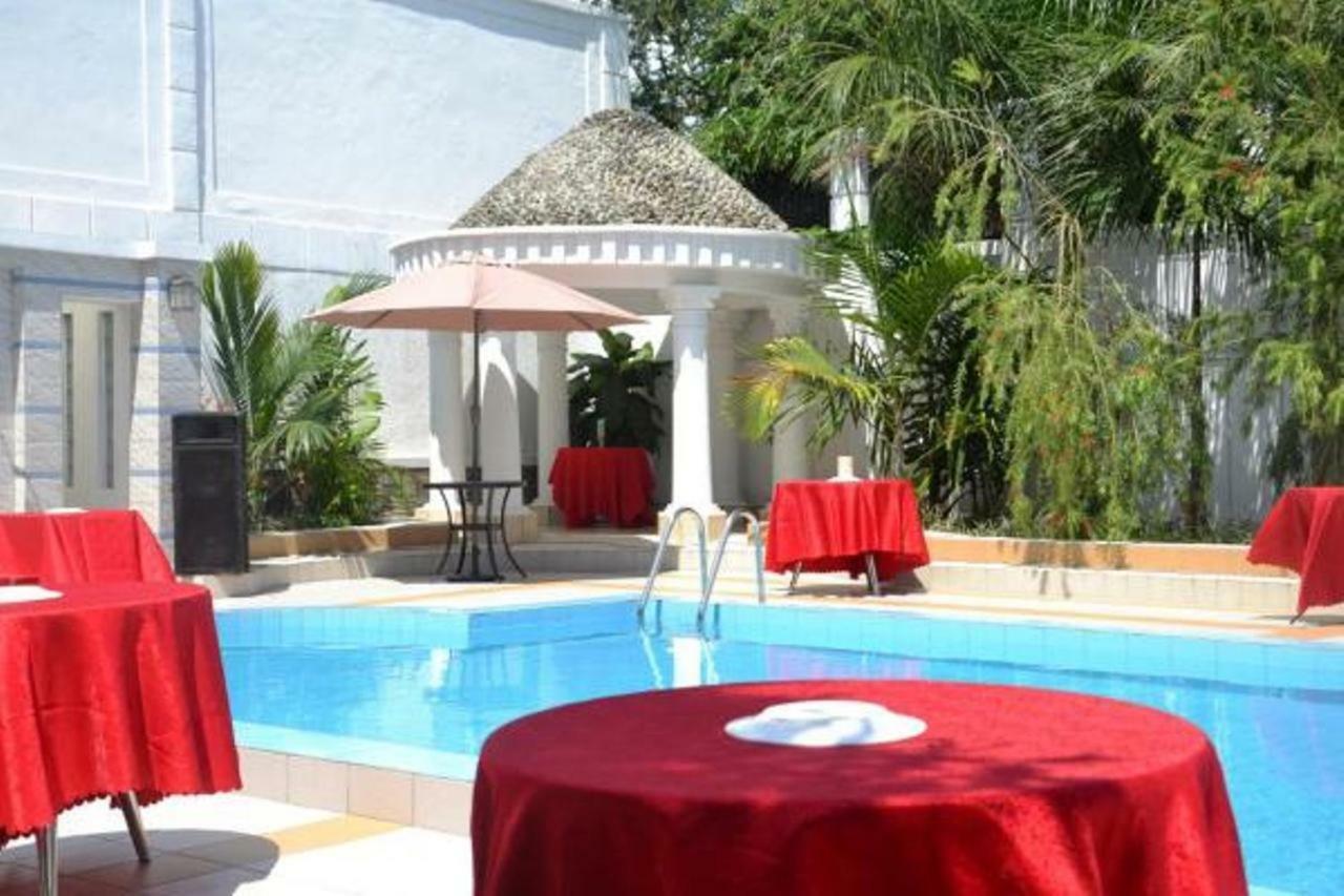 Hotel Kangaroo Bujumbura Esterno foto