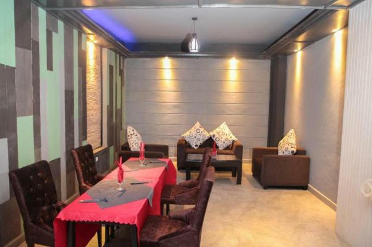 Hotel Kangaroo Bujumbura Esterno foto