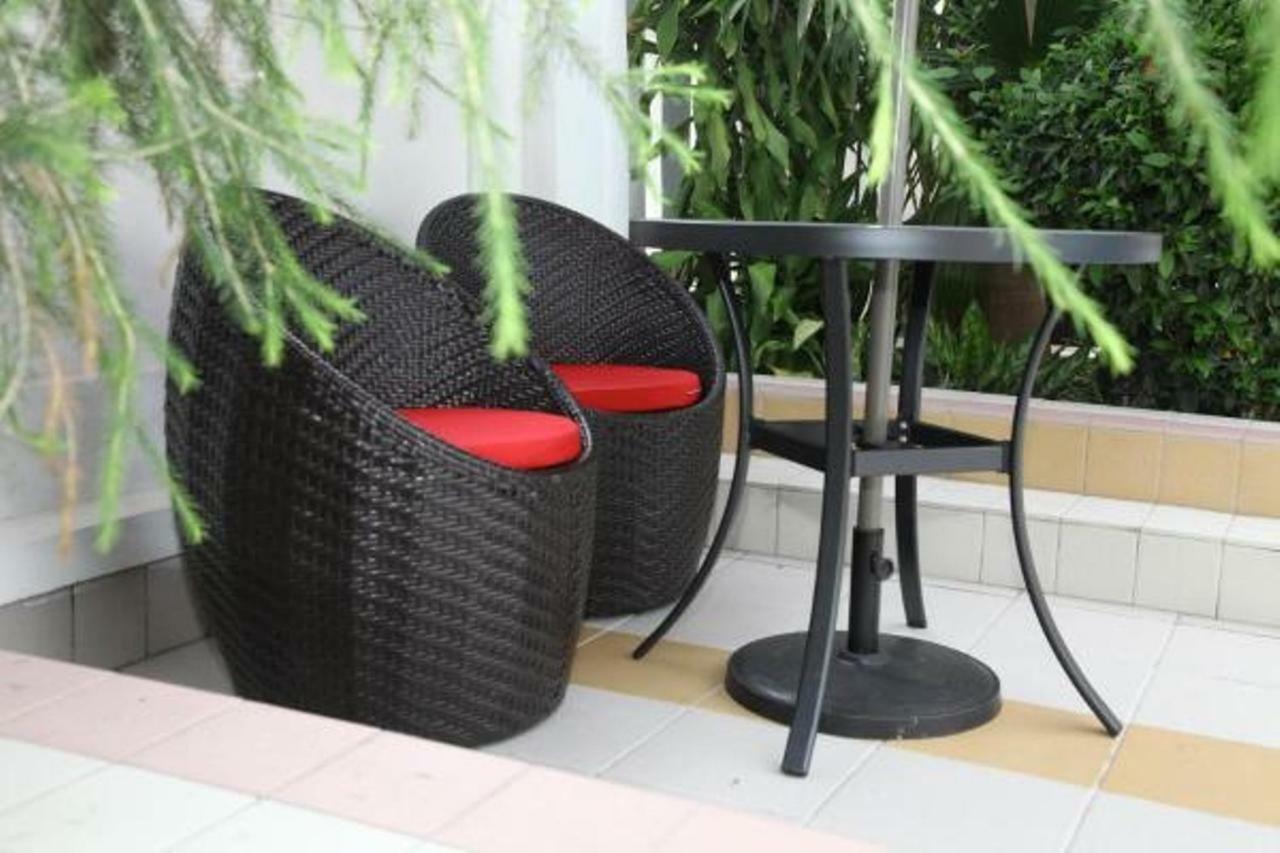 Hotel Kangaroo Bujumbura Esterno foto